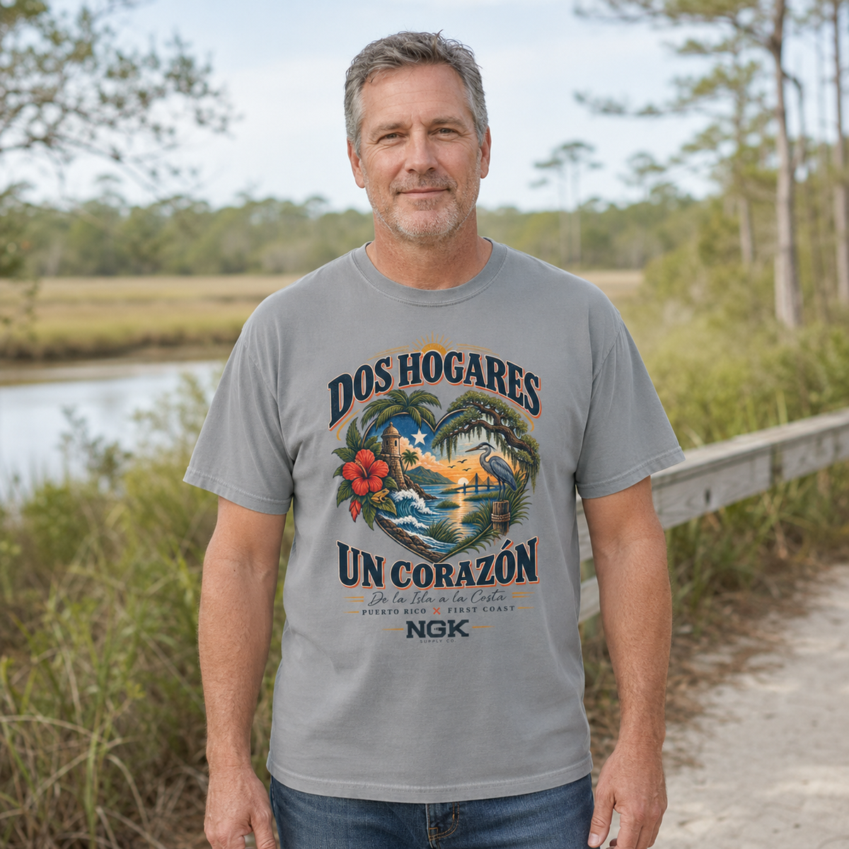 Dos Hogares, Un Corazón T-Shirt
