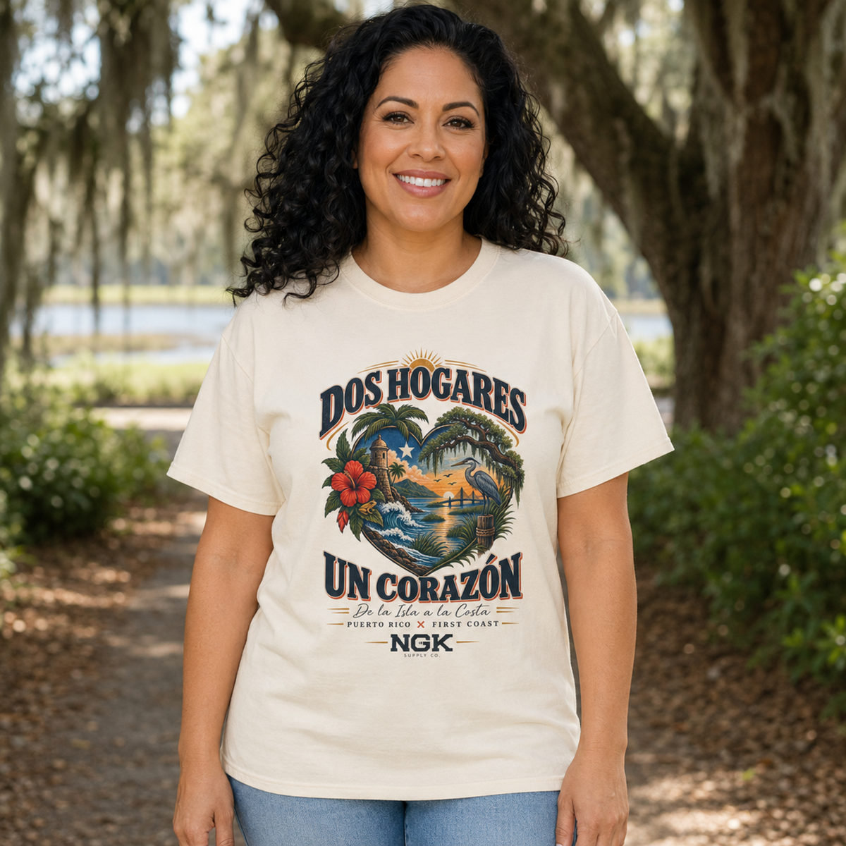 Dos Hogares, Un Corazón T-Shirt